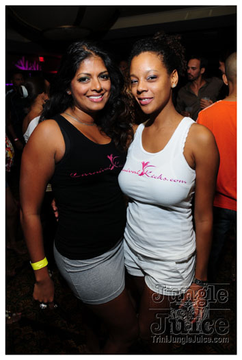 friends_miami_carnival_2010-029