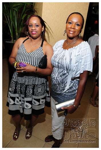 friends_miami_carnival_2010-039