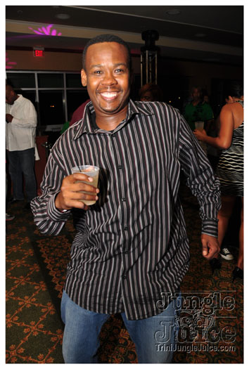 friends_miami_carnival_2010-041