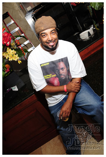 friends_miami_carnival_2010-049