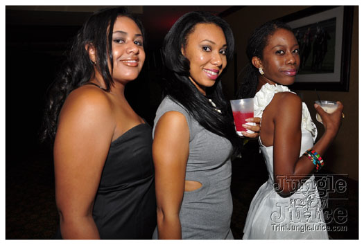 friends_miami_carnival_2010-053