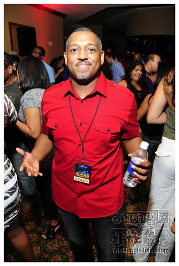 friends_miami_carnival_2010-054