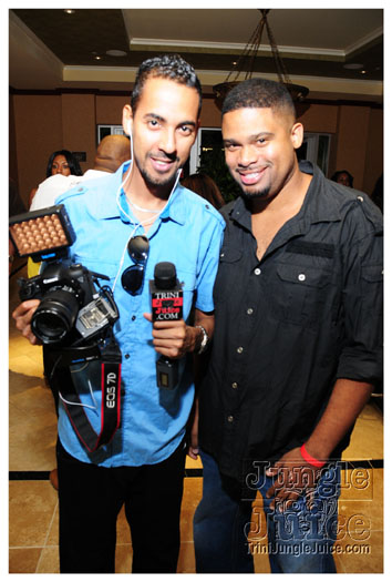 friends_miami_carnival_2010-064