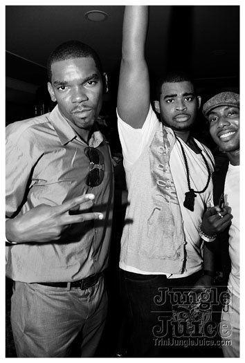 friends_miami_carnival_2010-074