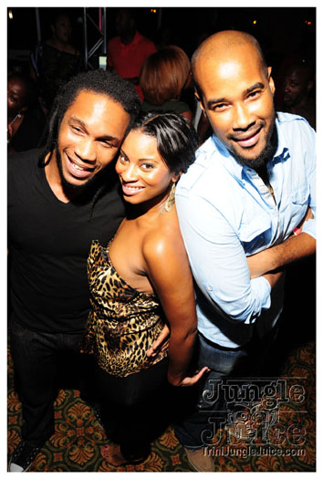 friends_miami_carnival_2010-087