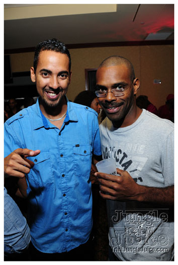 friends_miami_carnival_2010-102