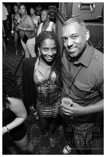 friends_miami_carnival_2010-111