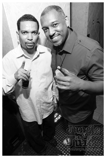 friends_miami_carnival_2010-112