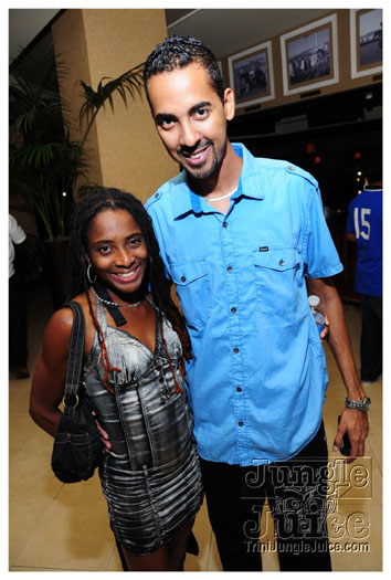 friends_miami_carnival_2010-121