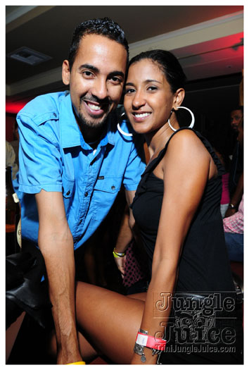 friends_miami_carnival_2010-133