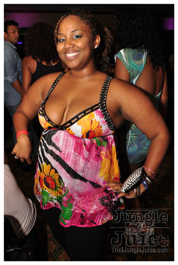 friends_miami_carnival_2010-183