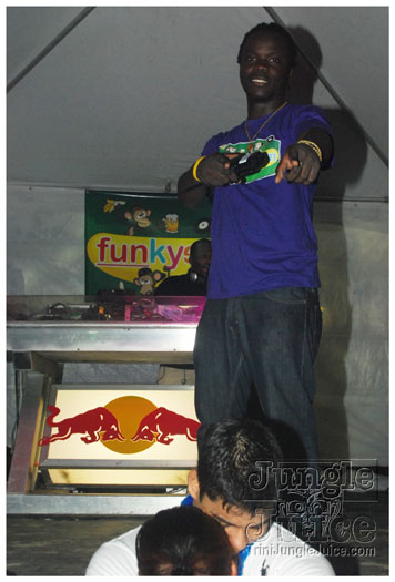 funky_monkey_aug6-120