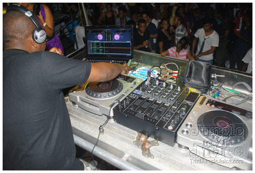 funky_monkey_aug6-130