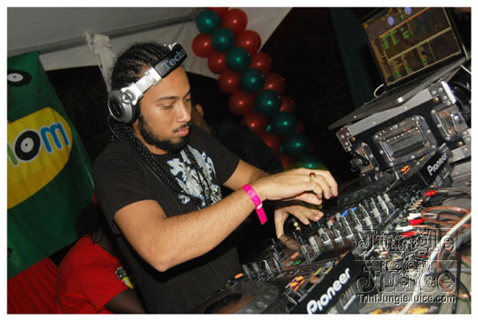 funky_monkey_dec17-113