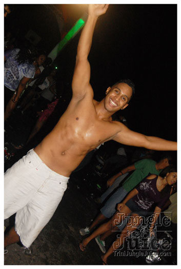 funky_monkey_dec17-144