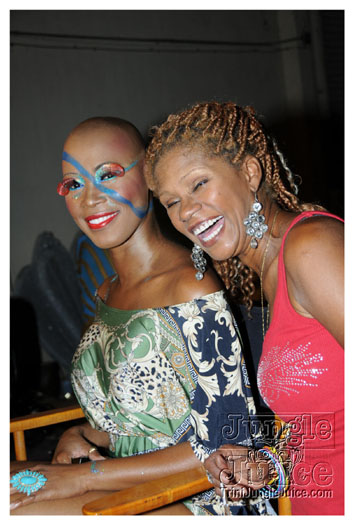 gen_x_launch_2010-055