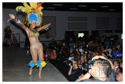 gen_x_launch_2010-073