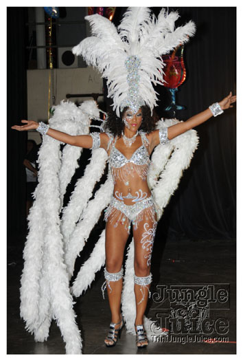 gen_x_launch_2010-075