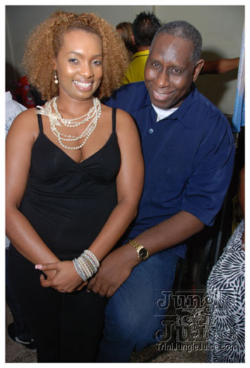 genesis_band_launch_2011-042