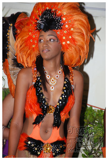 genesis_band_launch_2011-054