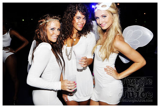 glow_barbados_jul29_2010-015