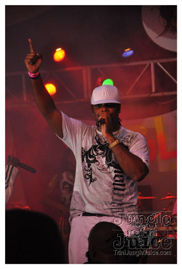 glow_barbados_jul29_2010-030