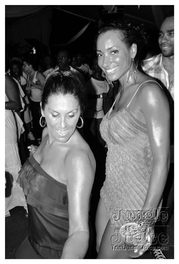 glow_barbados_jul29_2010-036