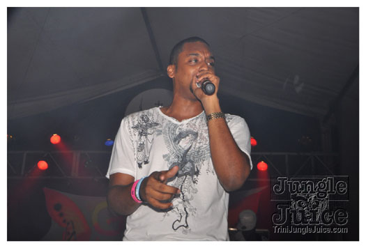 glow_barbados_jul29_2010-040