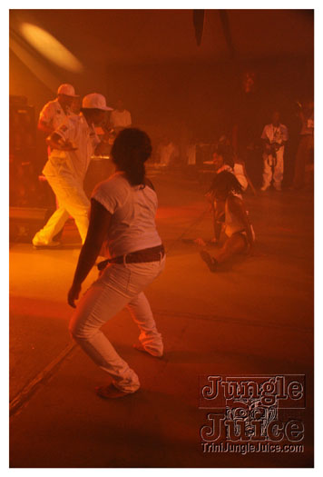 glow_barbados_jul29_2010-061