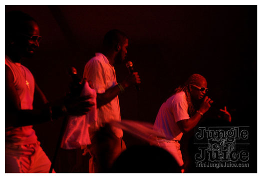 glow_barbados_jul29_2010-075