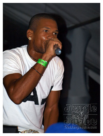 glow_barbados_jul29_2010-083