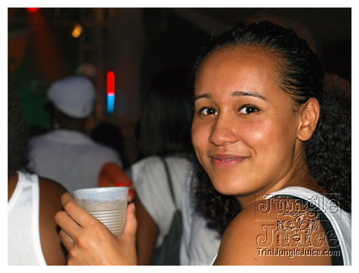 glow_barbados_jul29_2010-093