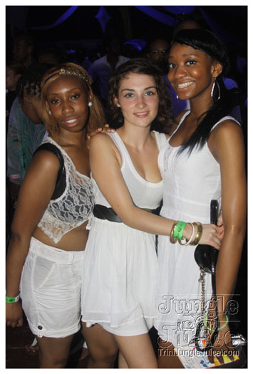 glow_barbados_jul29_2010-124