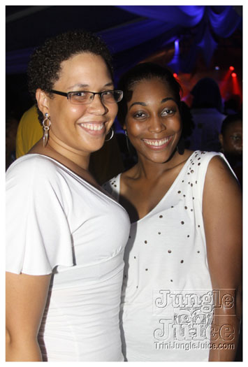 glow_barbados_jul29_2010-129