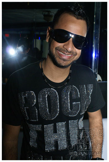 glow_we_palancing_may28-009