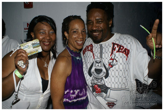 glow_we_palancing_may28-023