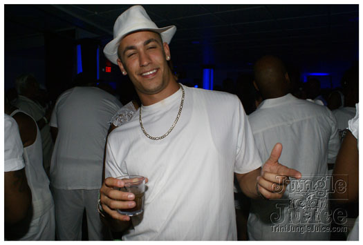 glow_we_palancing_may28-025