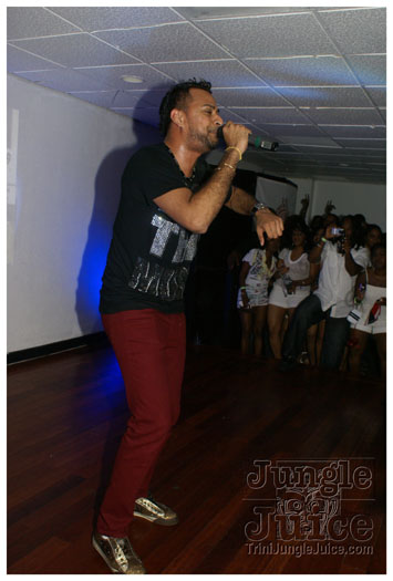 glow_we_palancing_may28-053