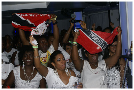 glow_we_palancing_may28-054