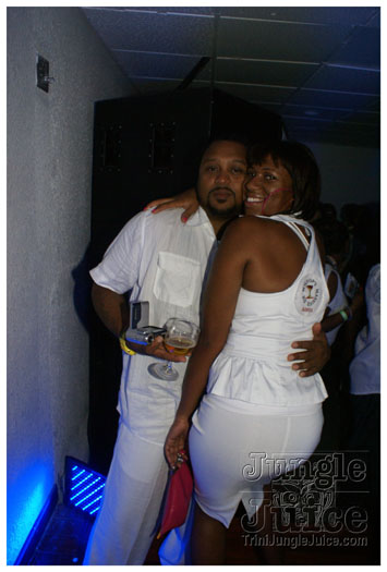 glow_we_palancing_may28-058