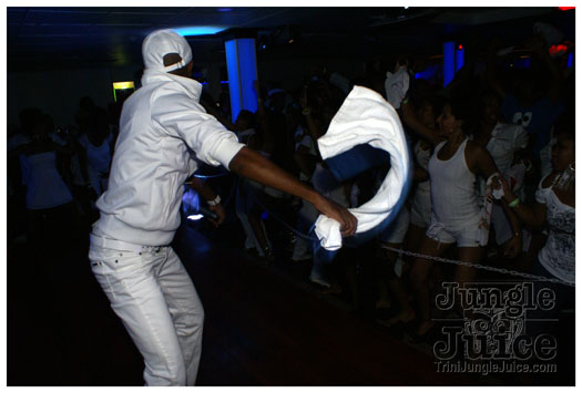 glow_we_palancing_may28-060