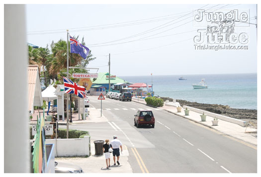 02_lunch_at_guy_harvey-006