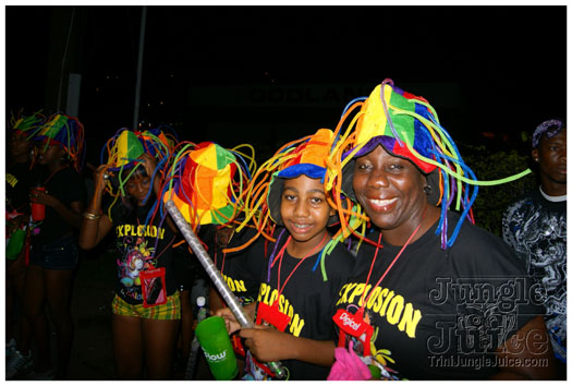 grenada_mon_night_mas_aug9-005