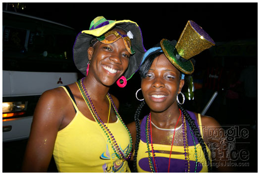 grenada_mon_night_mas_aug9-025