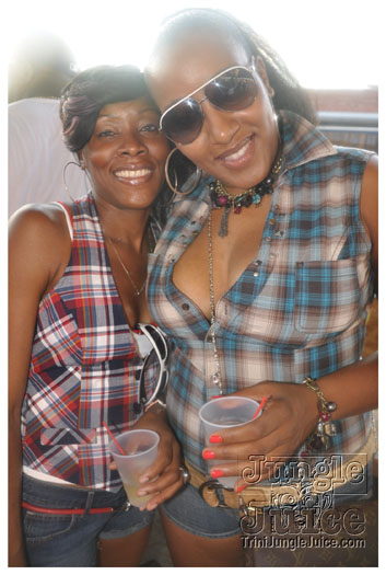 gyal_farm_2010_jul4-047