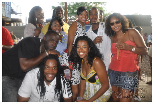 gyal_farm_2010_jul4-055