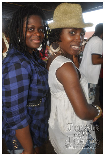 gyal_farm_2010_jul4-061