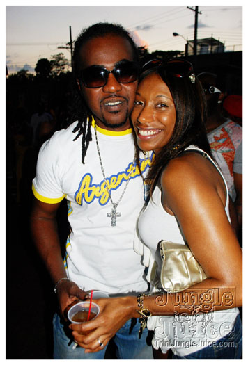 gyal_farm_2010_jul4-091