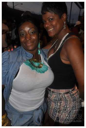 gyal_farm_2010_jul4-099