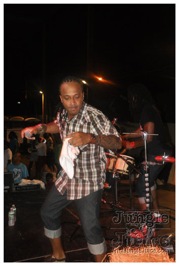 gyal_farm_2010_jul4-120